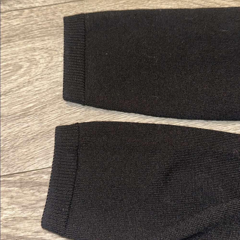 Victor Black V-Neck Button-Up Cardigan - Picture 6 of 7